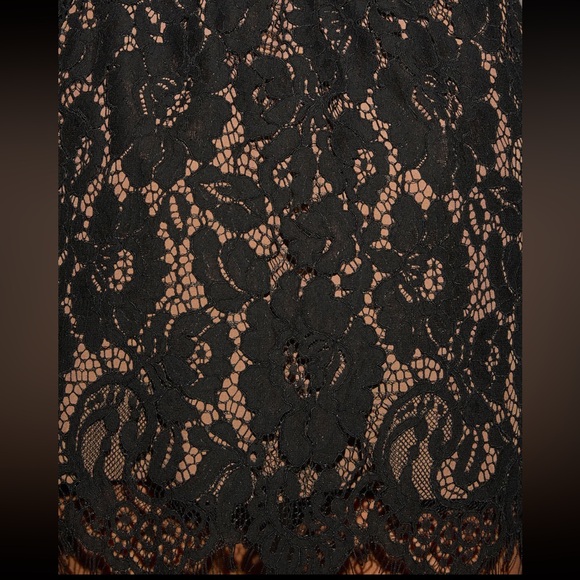 Joyful bond belted lace mini dress - VICI size small - Picture 4 of 9